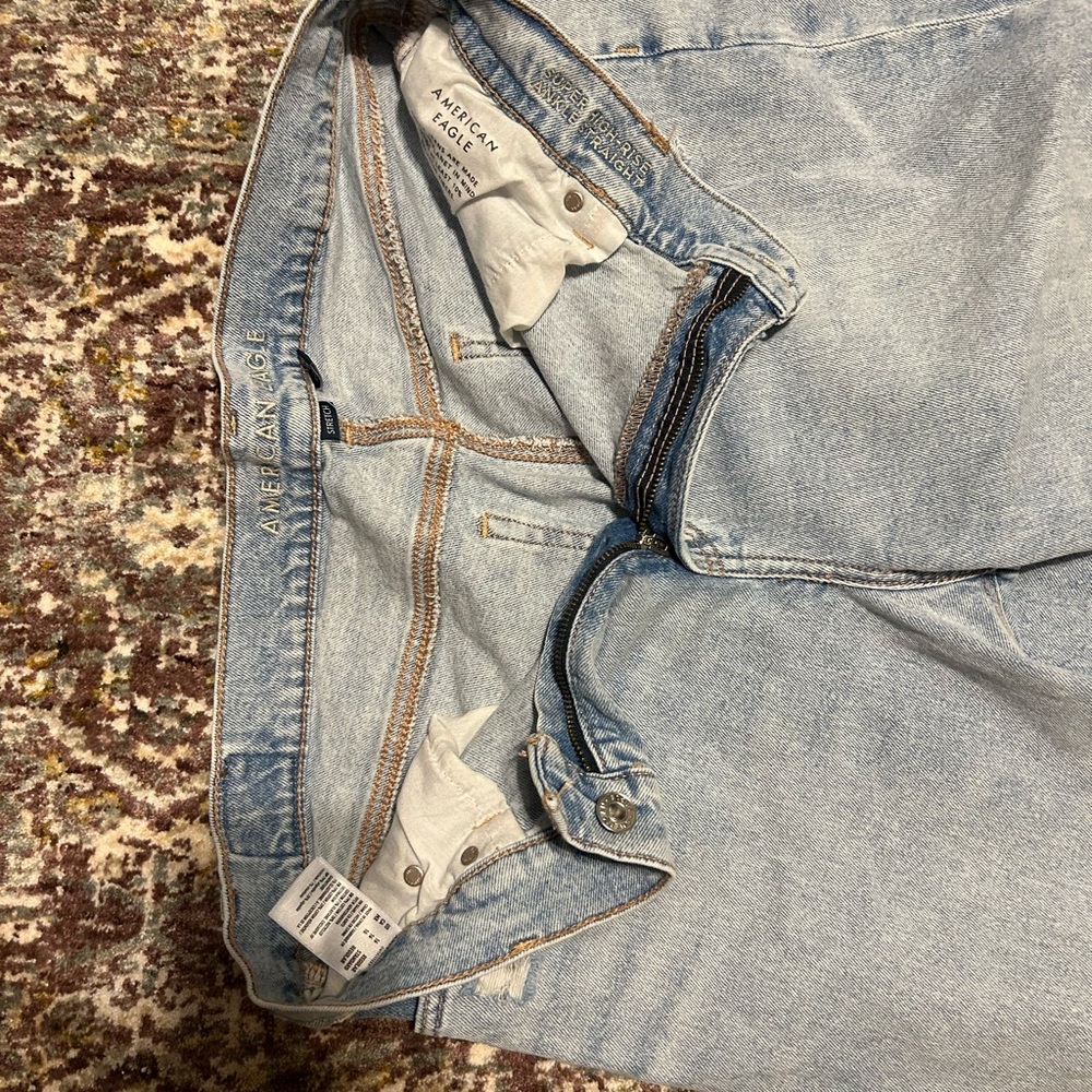 American Eagle Light Wash super high rise ankle straight